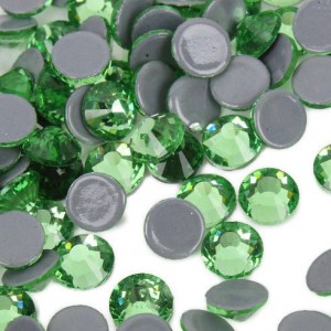 Flat Back Chaton Fern Green