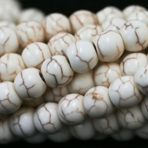 Bez Howlite 8 mm