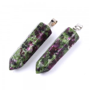 Privezak Ruby Zoisite